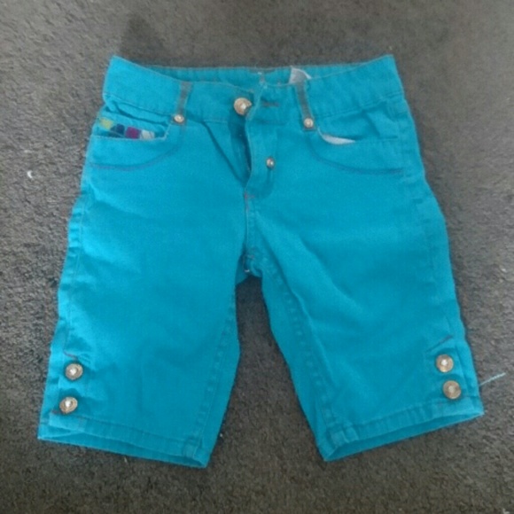 Shorts - Picture 1 of 2